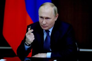 La strategia europea anti Putin taglia il tubo (di gas) su cui è seduta