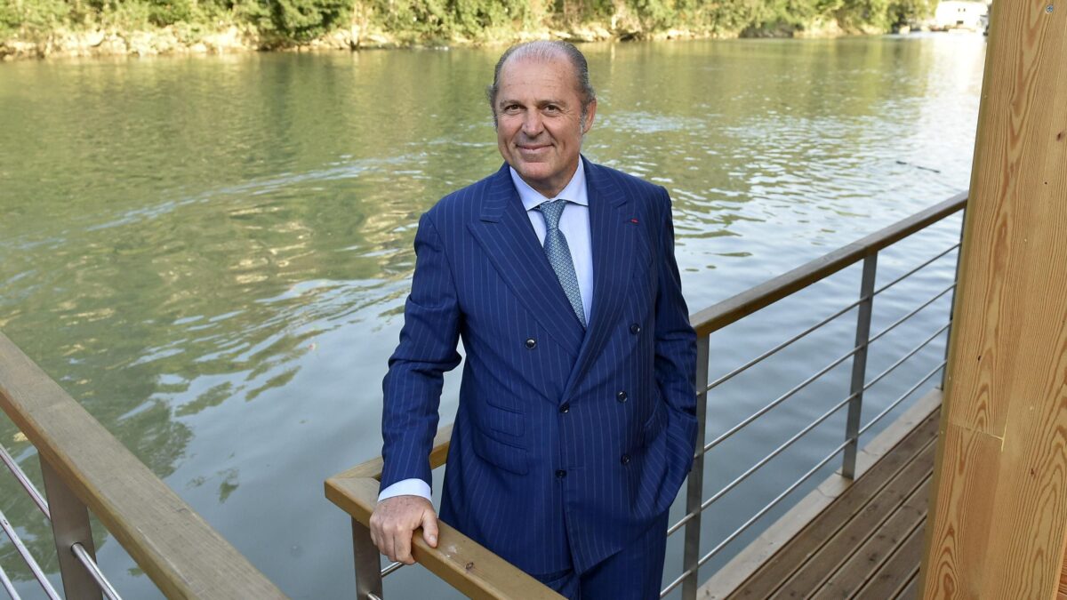 Per blandire i pattisti Donnet mette sul tavolo 5,6 miliardi di dividendi