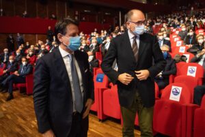 Schiaffo a Letta, Conte rifiuta di candidarsi