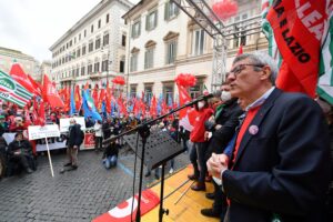 Lo sciopero spacca la sinistra e la Triplice