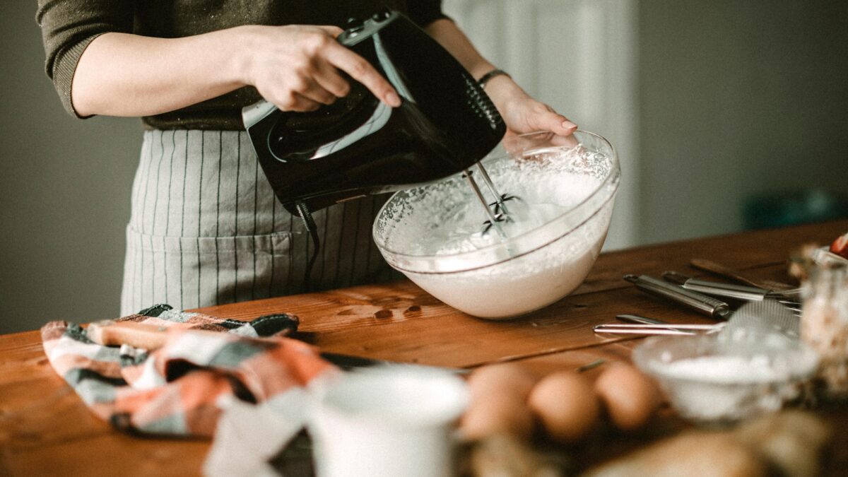 Da cucina, da caffè, da montare: la panna è regina della tavola