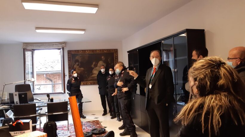 «Ecco perché non crediamo al suicidio»