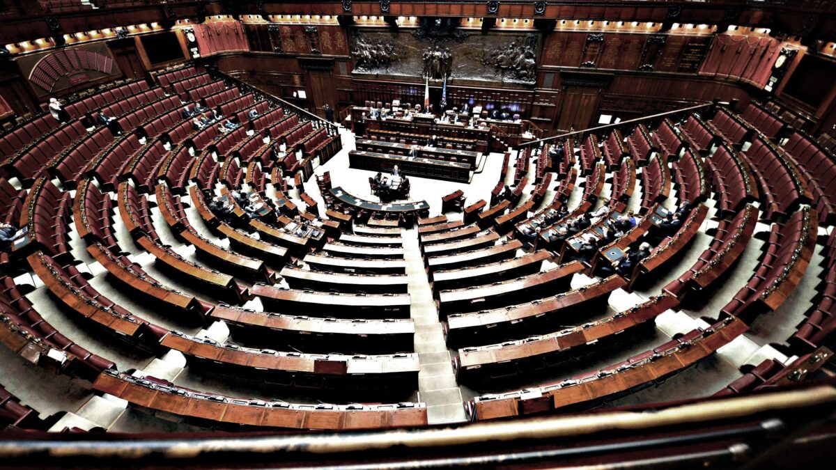 Lo spauracchio esercizio provvisorio usato per calpestare il Parlamento