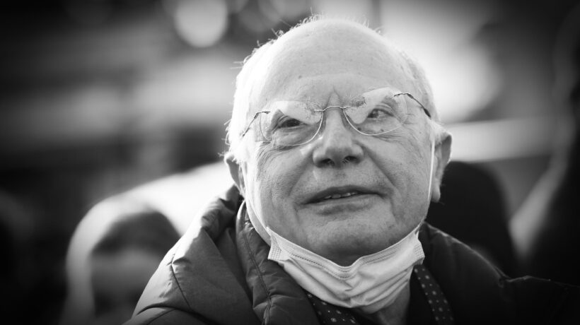 Il «barone» Galli continua a insultarci. Ma sui monoclonali alla fine ci dà ragione
