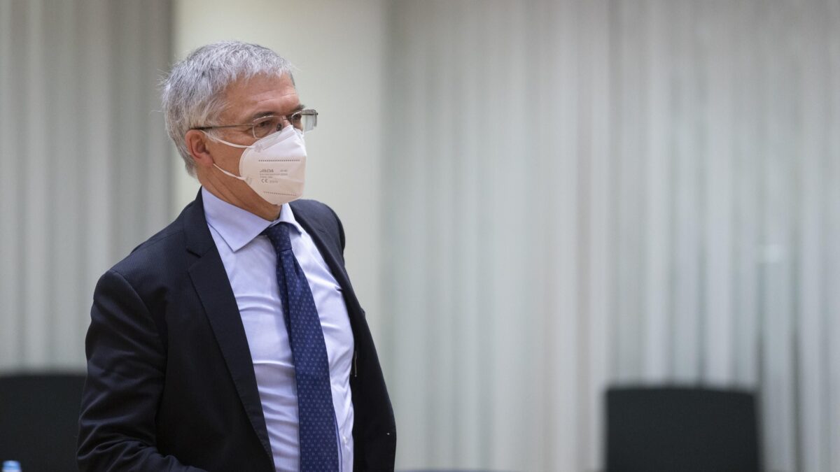 Senza debito il rilancio si allontana