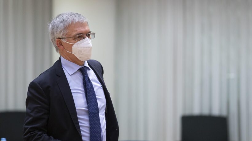 Senza debito il rilancio si allontana