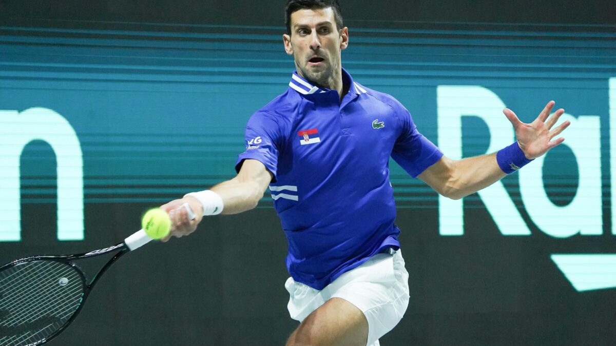 «Novak Djokovic giocherà gli Open». Si scatena l’ira dei talebani del siero