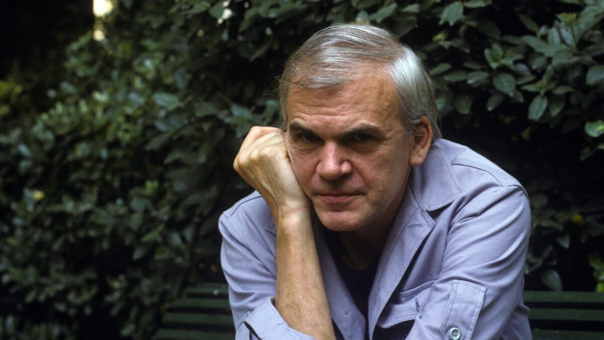 L’insostenibile leggerezza della spia Kundera