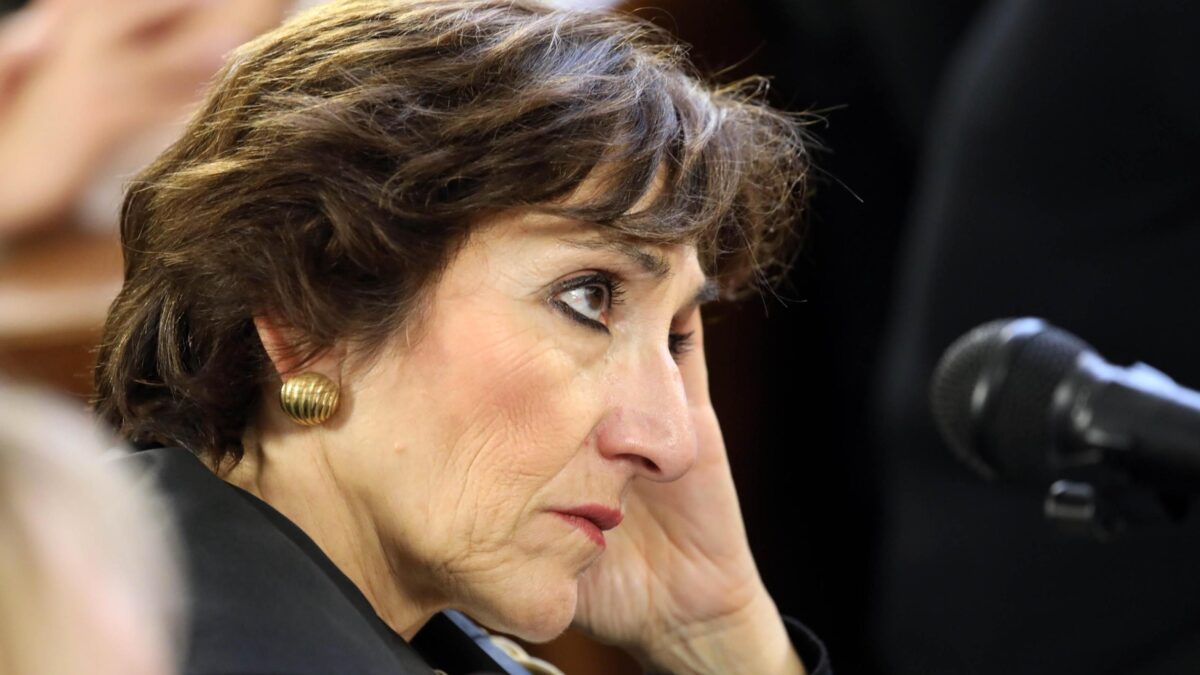 I pm di Milano convocano Pregliasco. L’Ats: «Il regolamento è sbagliato»