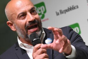 Gianluigi Paragone: «Tremonti al Colle? Con me ci ha provato. Ma è troppo filo Ue»