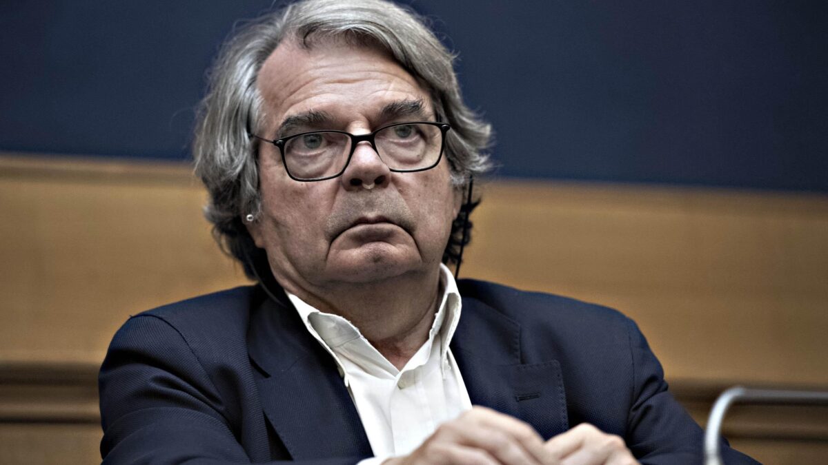 Il governo è pronto all’ultra green pass: obbligo vaccinale per tutti i lavoratori