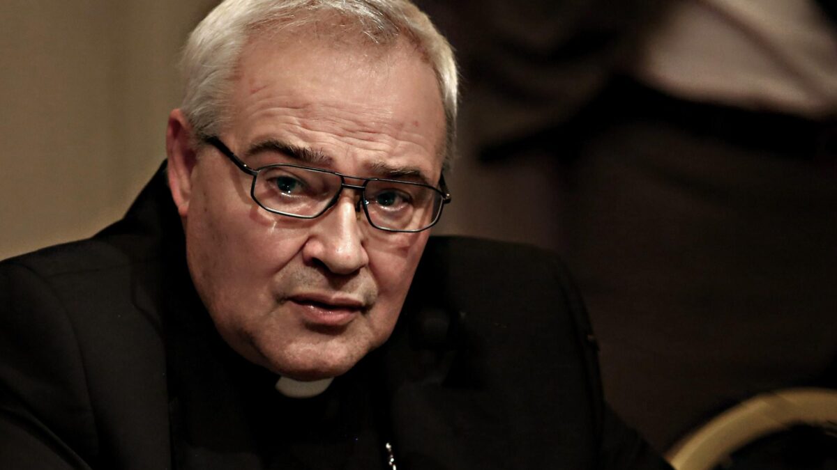 Monsignor Luigi Negri: «La Chiesa non rinunci alle sue battaglie»
