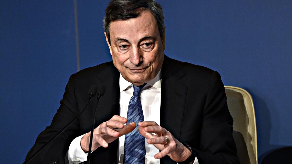 Quirinale, si vota da lunedì 24. Spunta l’ipotesi Draghi+Ursula
