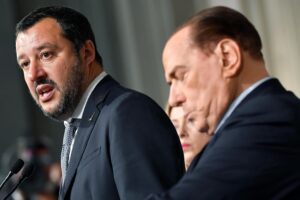 Salvini gela Silvio e apre al governo dei capi