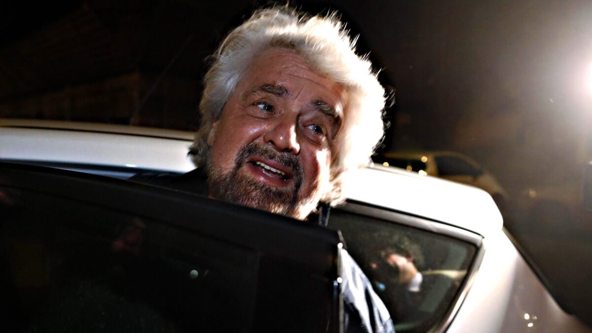 «Favori a Onorato». Indagati Beppe Grillo e il patron di Moby