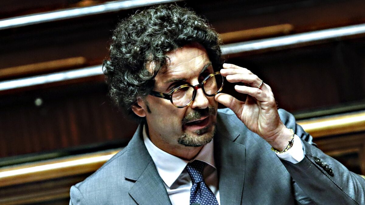 Onorato ebbe un incontro con Toninelli grazie a Grillo