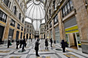 Niente pass? Resti senza pensione. Più che «migliori» questi sono matti