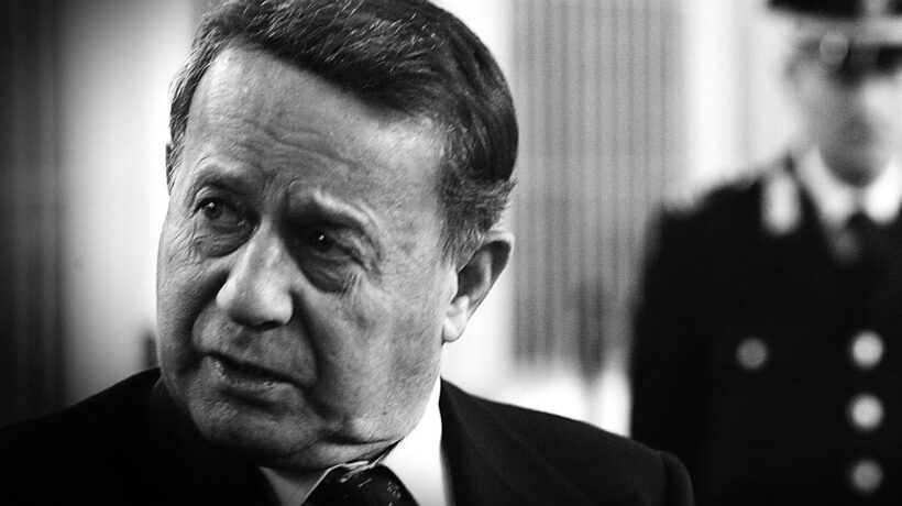Carboni è scomodo anche dopo morto: «Pronto un libro con i suoi segreti»
