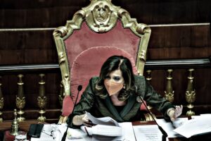 I 60 voti segreti sfuggiti alla destra. La storia di come si è arrivati al «bis»