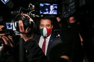Ma al federale la tensione non manca. La minaccia: fiducia a tempo a Draghi