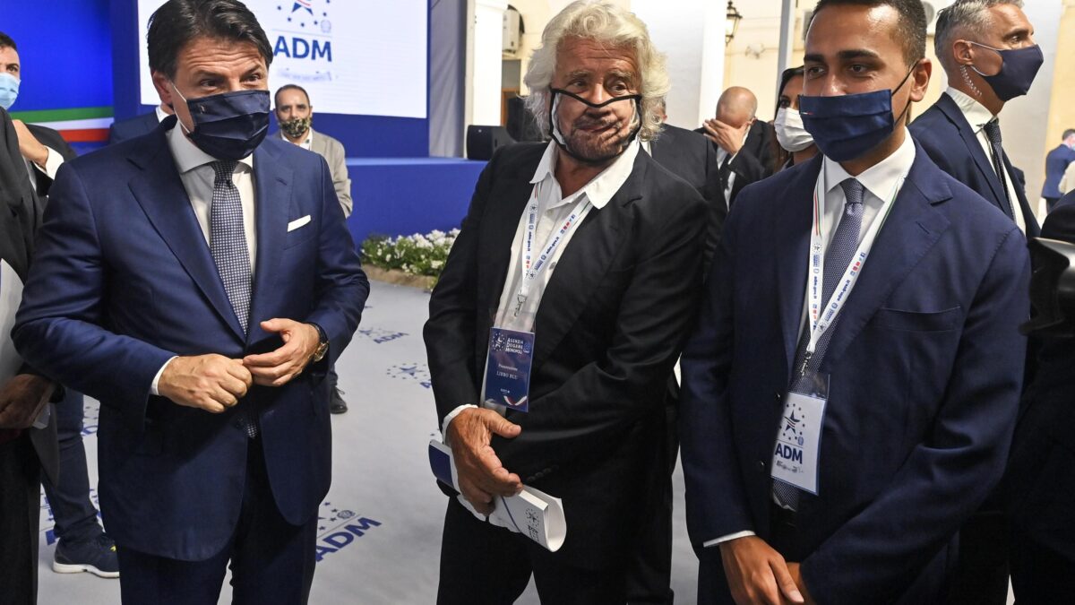 Il caos statuto fa tremare il M5s. «Rischiamo di non poter fare liste»