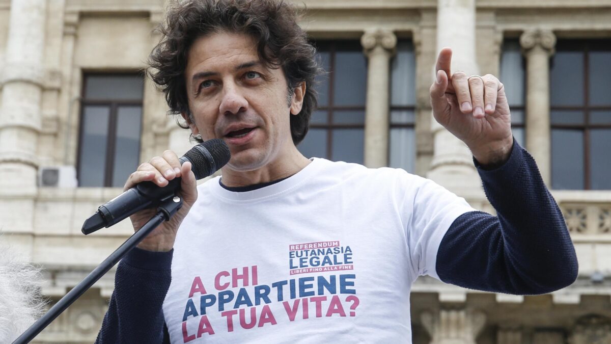 La Consulta boccia il referendum sull’omicidio del consenziente