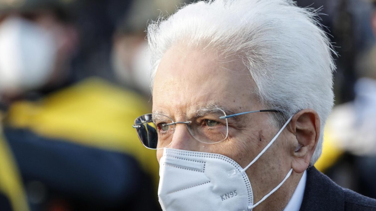 I medici tornano commoventi eroi ma senza punturina non lavorano