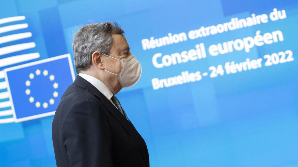 Il difficile equilibrismo di Draghi tra fedeltà agli Usa e gas di Mosca