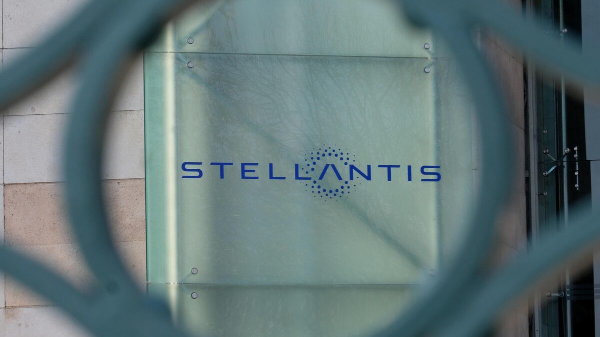 Stellantis galoppa. Non ci sono più scuse per scaricare l’Italia
