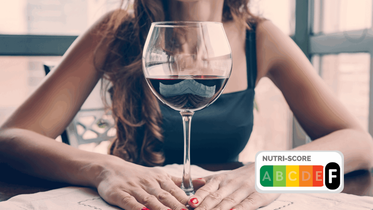 L’inventore del Nutriscore vuole imporre il bollino nero al vino