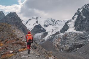 Viaggiare da soli è ancora un tabù