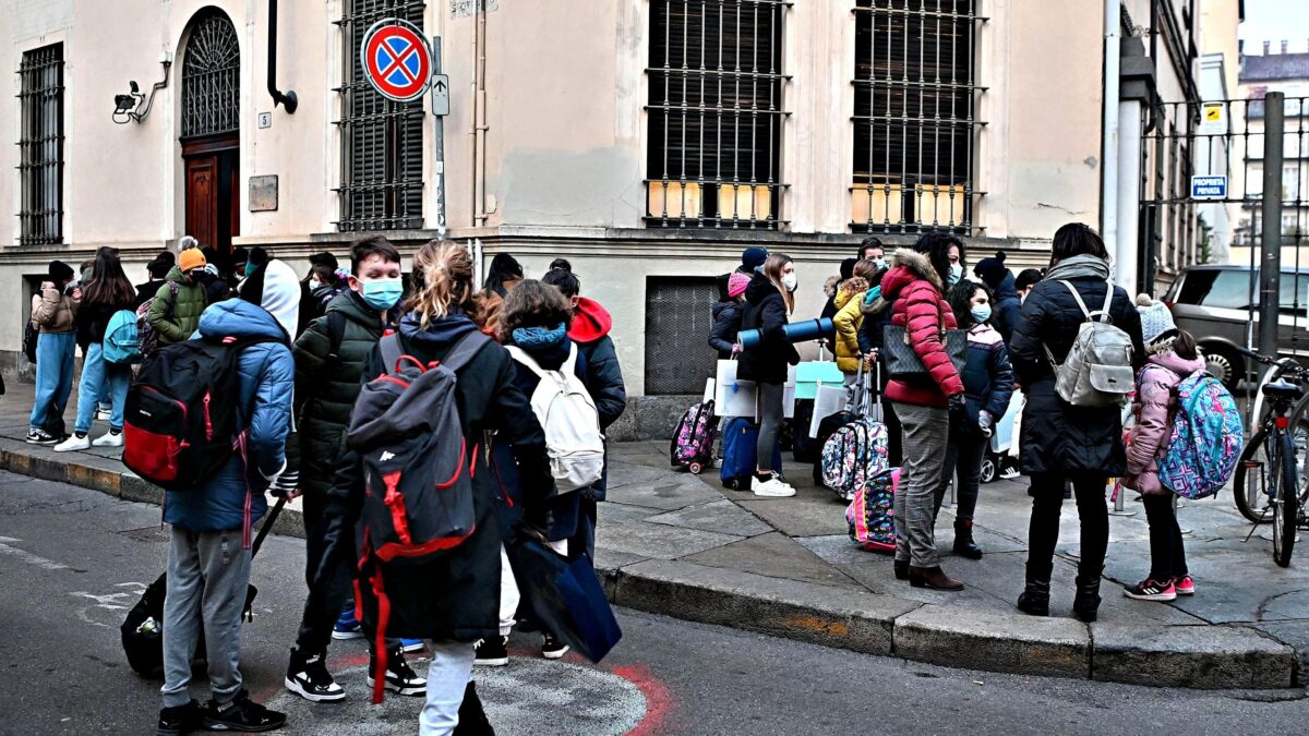 Scuola, discriminati i bimbi non vaccinati