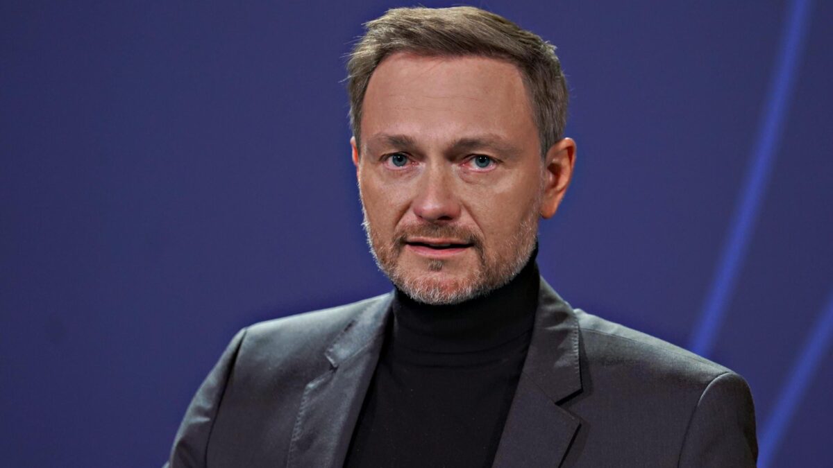 Berlino ci tira le orecchie e subito si sgonfia la retorica sulla ripresa da record