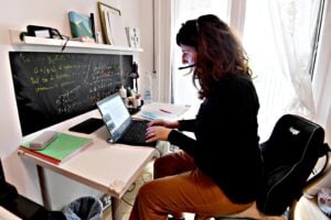 La fine dello smart working è una pistola alla tempia di chi non ha il lasciapassare