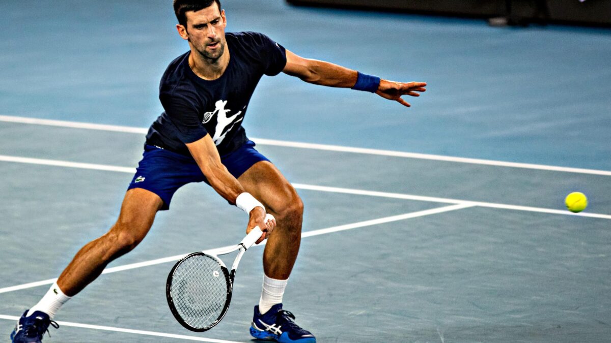 La scelta di Djokovic fa capire ai talebani che persino i no vax sono esseri umani