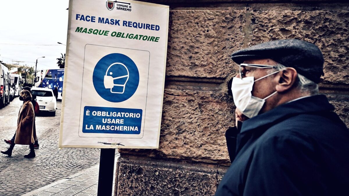 Se davvero seguite la scienzatogliete le restrizioni subito