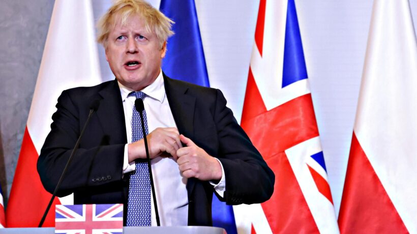 Johnson proclama la liberazione dal Covid