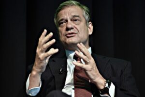 Il Milan e gli americani spingono Bini Smaghi
