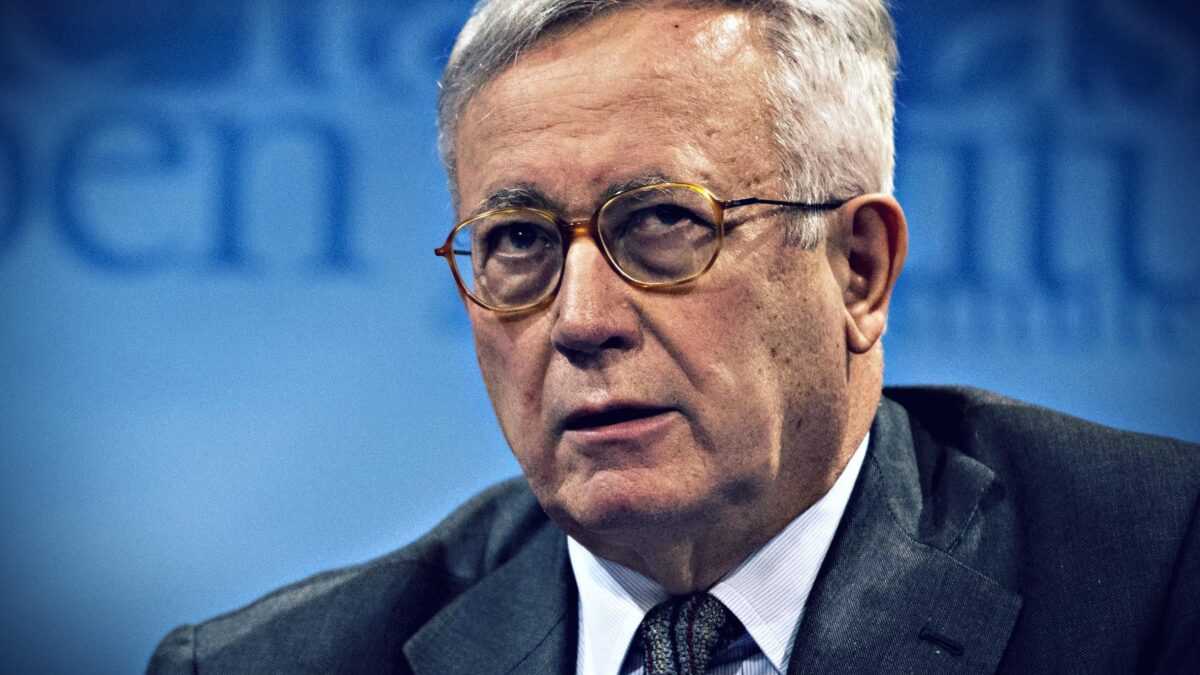 Giulio Tremonti: «Il G7 ha trascurato l’Ucraina. Si stava occupando di gender»