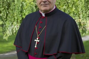 Massimo Camisasca: «Francesco a Kiev realizzerebbe il sogno di Giovanni Paolo II»