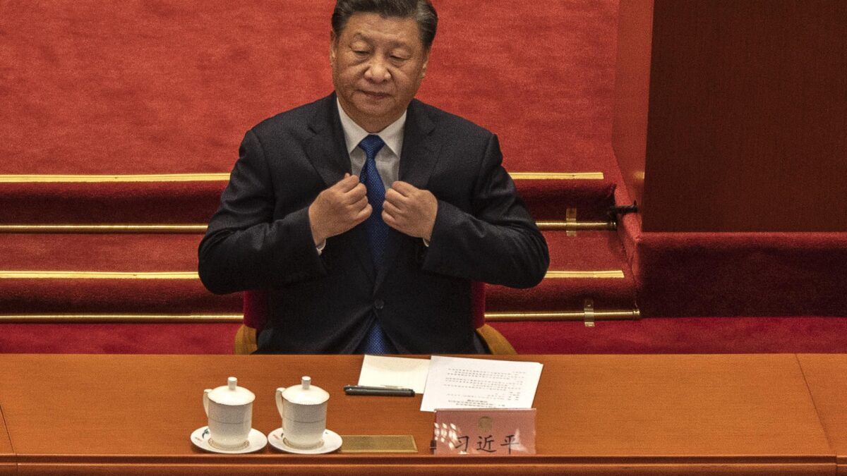 La Cina critica Biden e si stringe a Putin