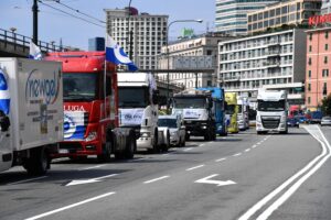 Rivolta dei Tir sardi: cargo bloccati