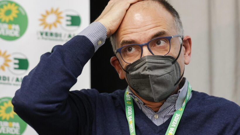 Letta vuol far slittare il Recovery plan che ieri magnificava