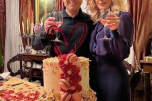 Silvio incorona Marta nuova reginetta di Fi