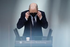 Per domare Berlino, gli Usa colpiscono pure noi