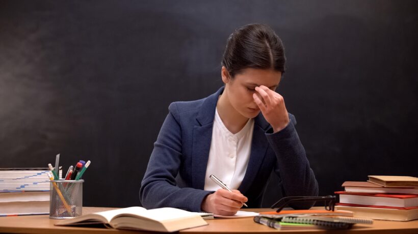 Docenti a scuola ma senza mansioni. Presidi in rivolta e silenzio dal Miur