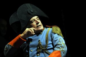 Franco Branciaroli: «Quella voglia matta di raccontare un sexy pancione»