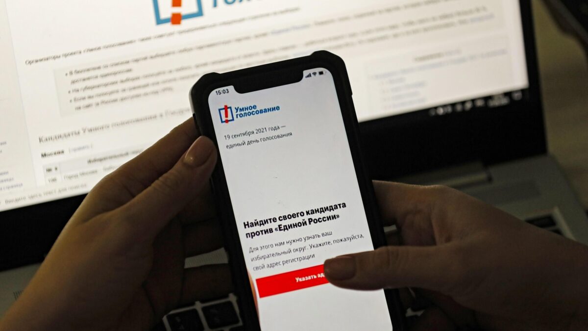 La Russia alza il finto Muro del Web e si prepara alla guerra informatica