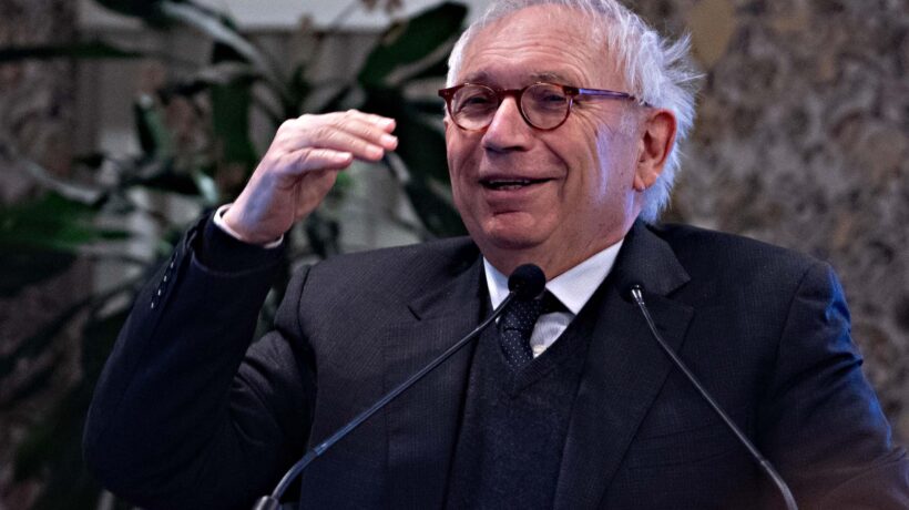 Bianchi salta la fila nell’ospedale pediatrico