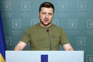 I media con l’elmetto attaccavano Zelensky e le milizie neonazi aiutate dall’Occidente
